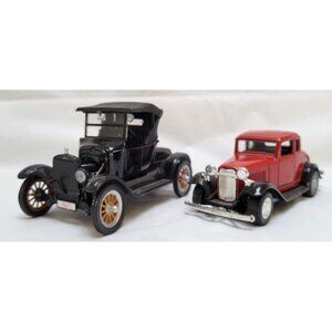 Lot of 2 Diecast Cars Black 1925 Ford Model T and Red 1932 Ford Coupe - READ
